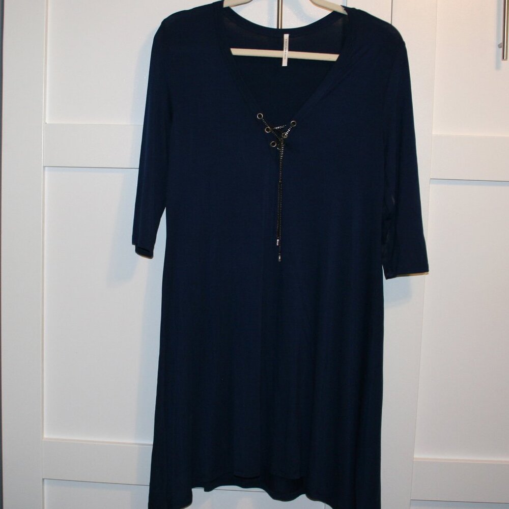 S-Twelve Navy Blue V-Neck Dress with Chain Accent and 3/4 Length Sleeves Size L